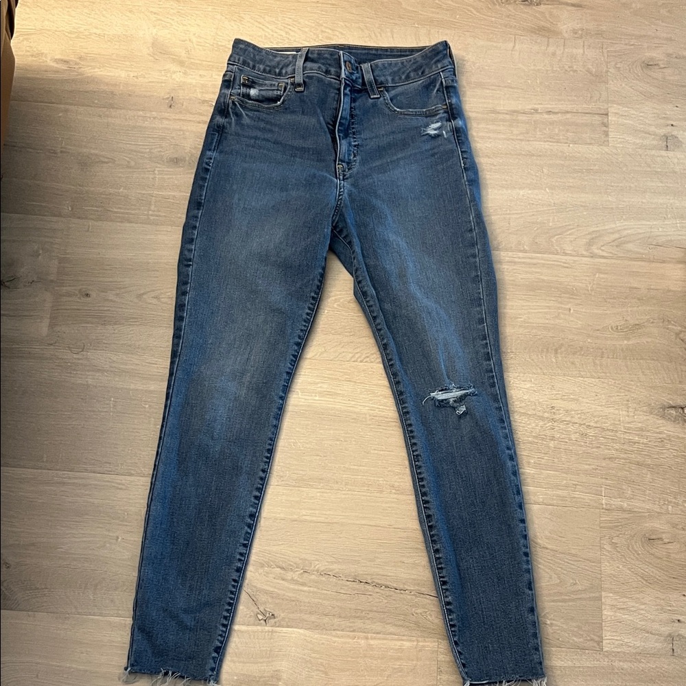 GAP Women's Dark Blue Skinny Jeans